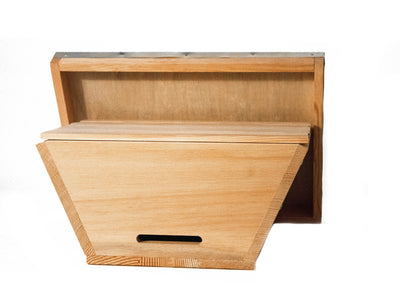 Top bar hive nucleus box made of douglas fir